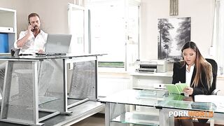 Porn World - Insatiable Intern May Thai Laps Up Boss' Spunk After Fucking On The Desk