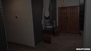 Reality Kings - Fuck The Delivery Girl