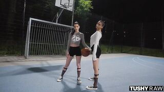 Tushy Raw - Vanessa And Sophie Share A Cock In Anal Threesome