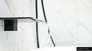 Passion Hd - Squeaky Clean