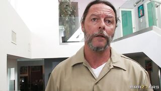 Brazzers - Sabrina Sabrok Nympho Makes A Move