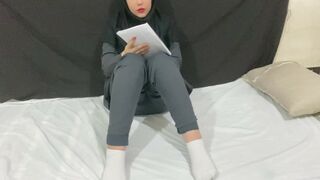 خا‌رمم داشت تست میزد ولی داشت زید بازی میکرد منم یجور گاییدمش که دیگه به کسی نده حشری (مکالمه فارسی)