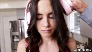 DadCrush - Daisy Pheonix Front Row Ready The Slutty Stepdaughter Era