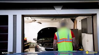 BangRoadSideXXX with Katerina Deville - Gets Her Ginger Snatch Drilled To Fix Her Car