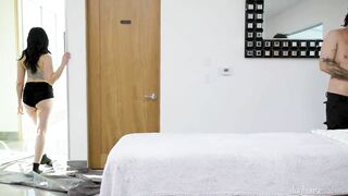 DogHouseDigital Scarlett Alexis Rub Her Down
