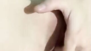 Horny Girl Rubbing her Pinky Pussy
