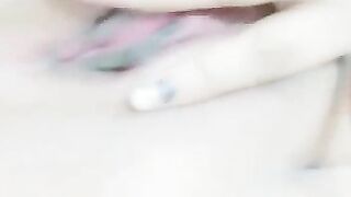 Horny Beautiful Girl Showing Her Pink Pussy And Fingering