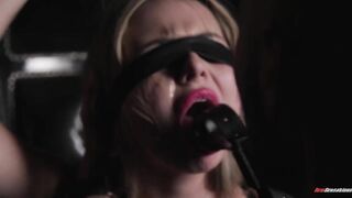 Bubbly Docile Aria Banks Loves His Pulp Friction - NewSensations