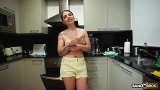 Lulita Star – Maid Has Big Boobs - MyDirtyMaid