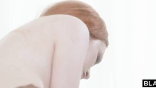 Blake Blossom, Sky Wonderland, Scarlet Skies – Hot Girl Trio Blake Sky And Scarlet Have Crazy BBC Orgy - Blacked