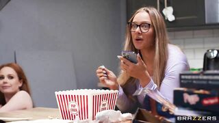 Ella Hughes – Pervy, Pranky, Portable Glory Hole - BrazzersExxtra