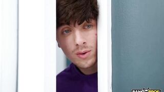 Carmen Caliente – Tell Your Friend You Fucked Your Stepmom - MomIsHorny