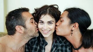 Lilith Grace – “Finish Inside of Me, Both of You!” Lilith’s Double Breeding Session - BreedingMaterial