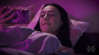 Dolly Paige – Watching Porn with Dolly MissaX