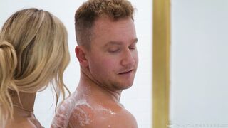 NuruMassage Cheerleader Kait – The Luxury Package